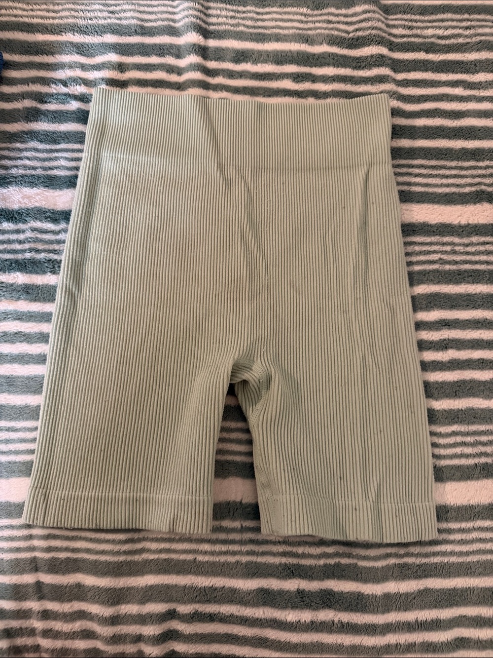 High-Waist Ribbed girls Shorts in Sage Green
